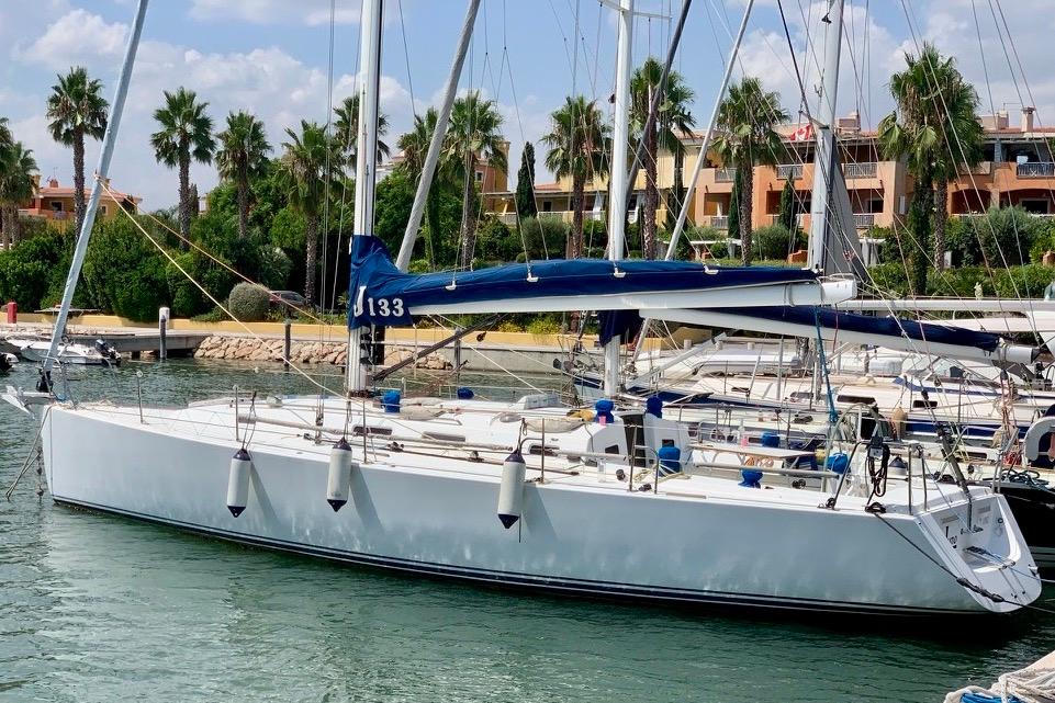 2004 J Boats J/133