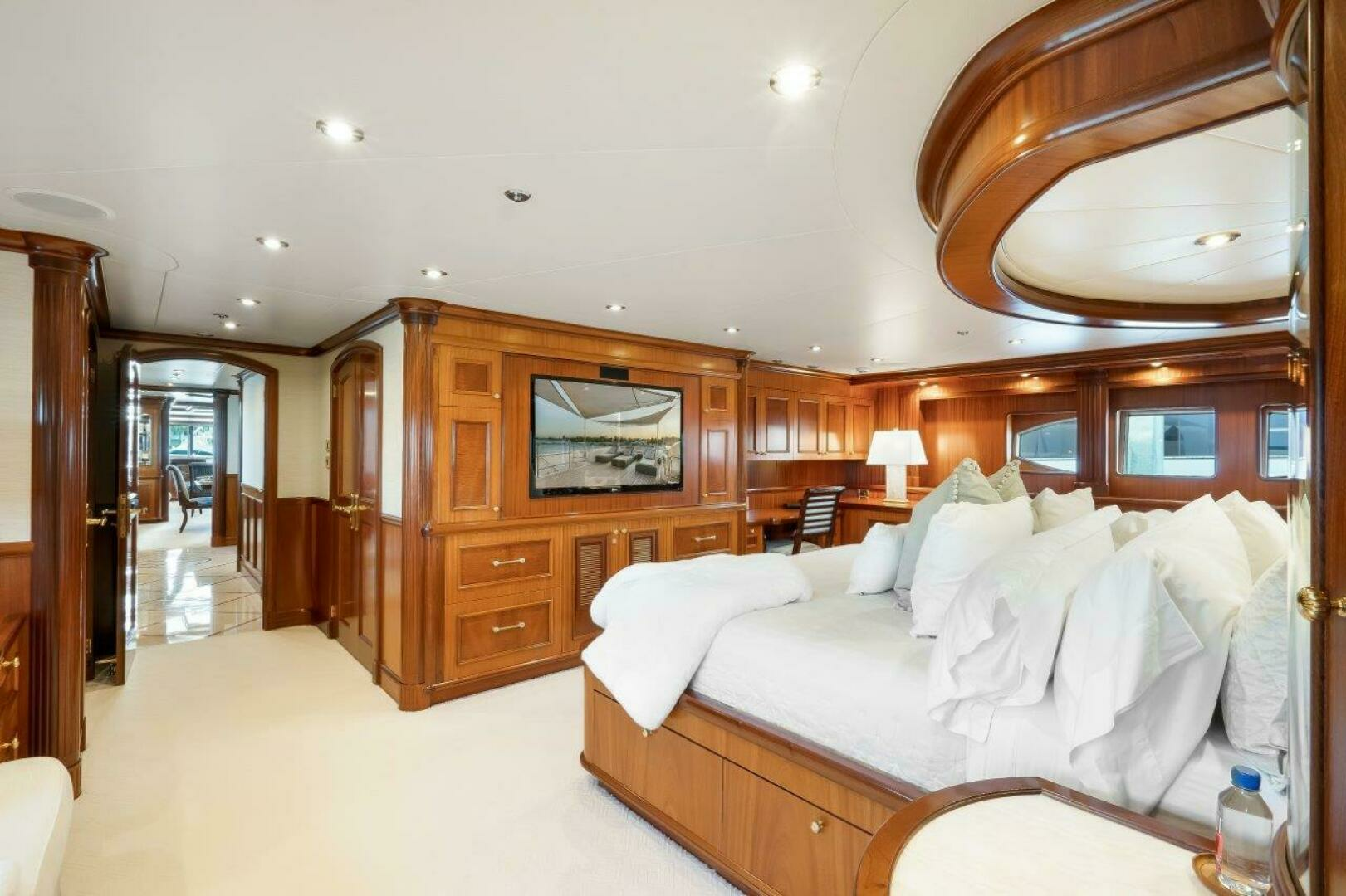 2004 Richmond Yachts — - Image 17