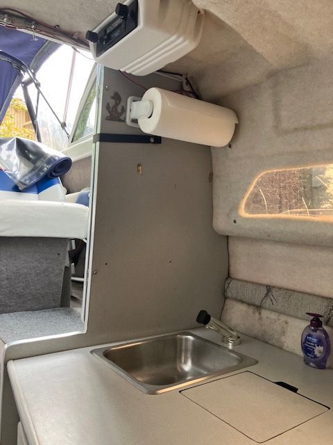 1993 Bayliner 2252 - 6