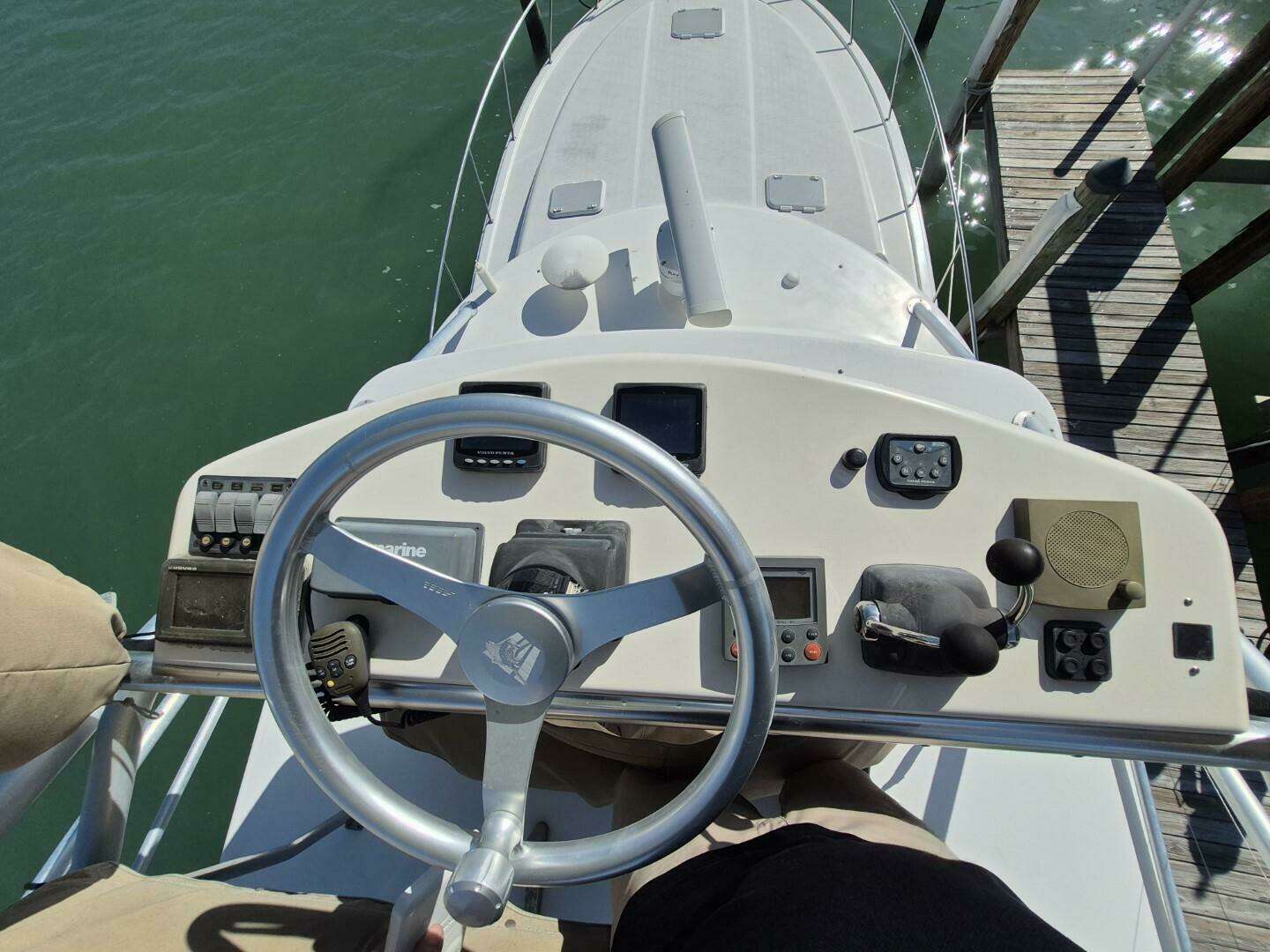 2004 Riviera 4000 Offshore - Image 19