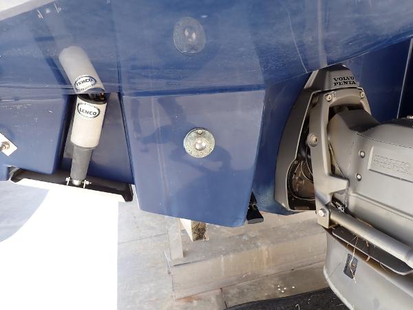 2011 Chaparral 287 SSX - 76