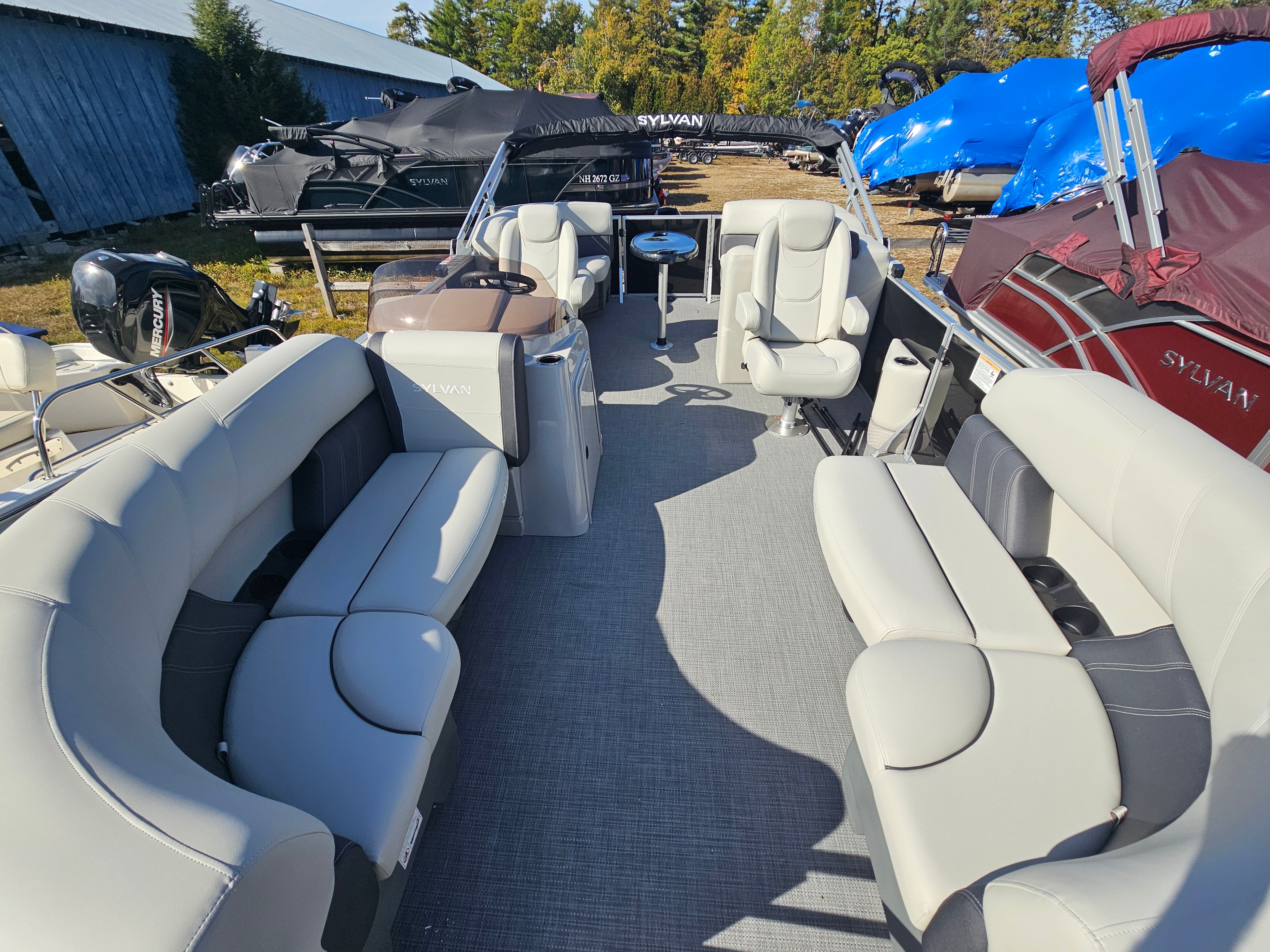 2026 Sylvan Mirage 8520 LZ - 4