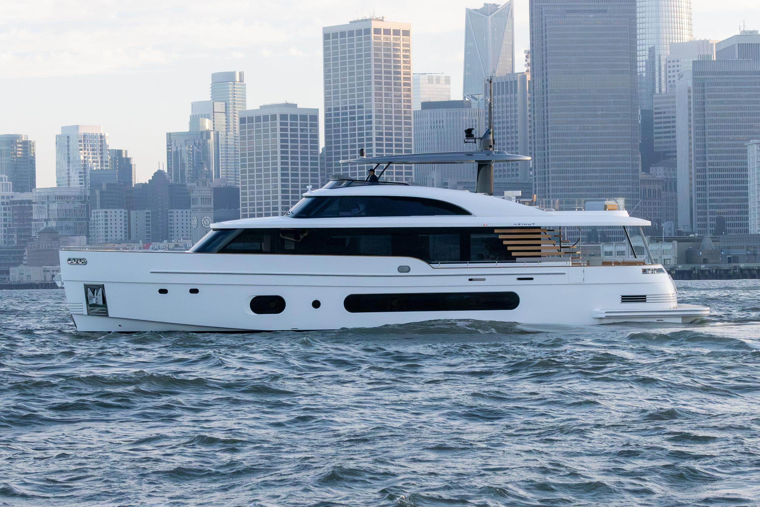 2026 Azimut Magellano 25M