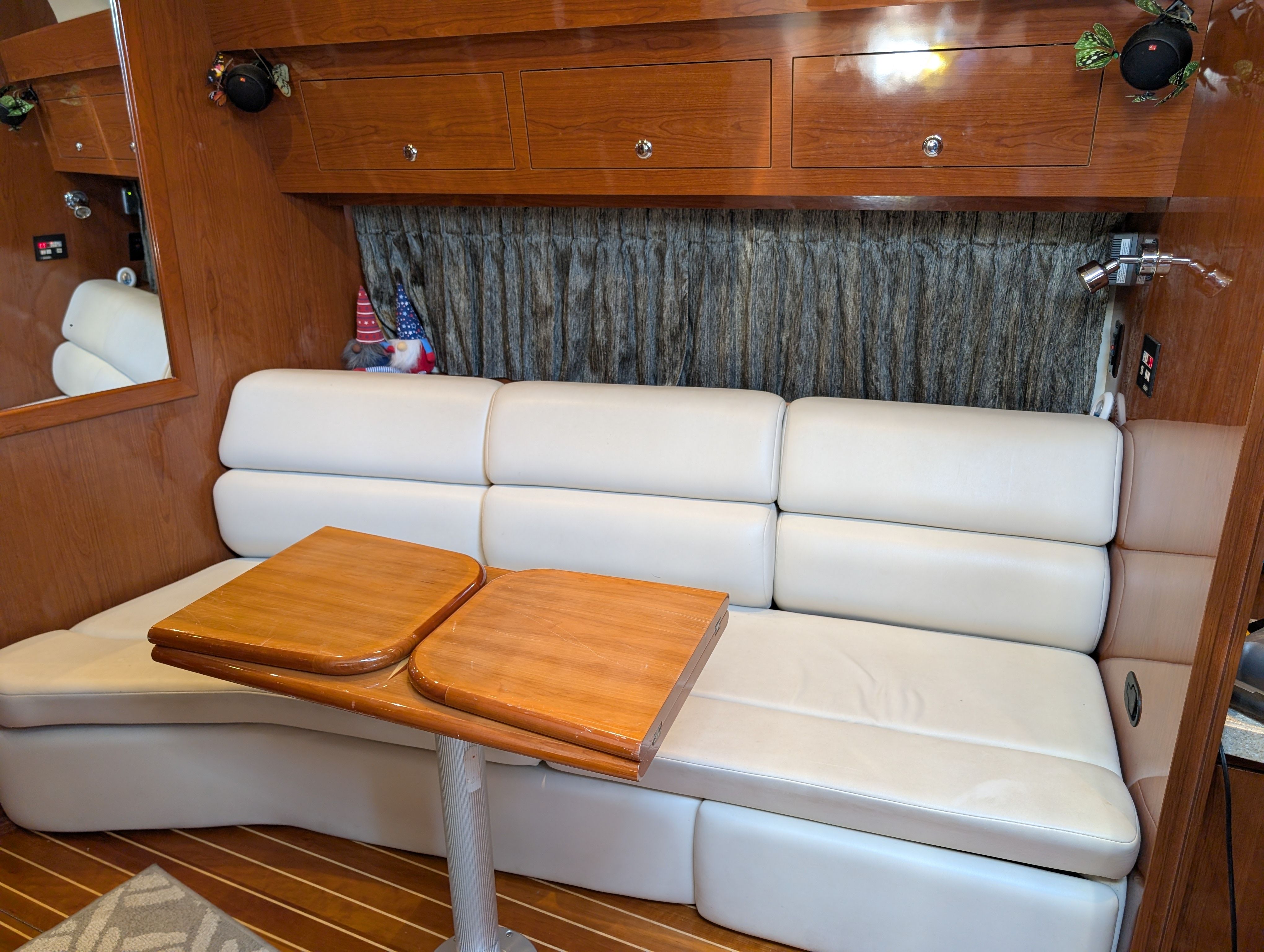 Interior of a 2005 Regal Commodore 3560 yacht.