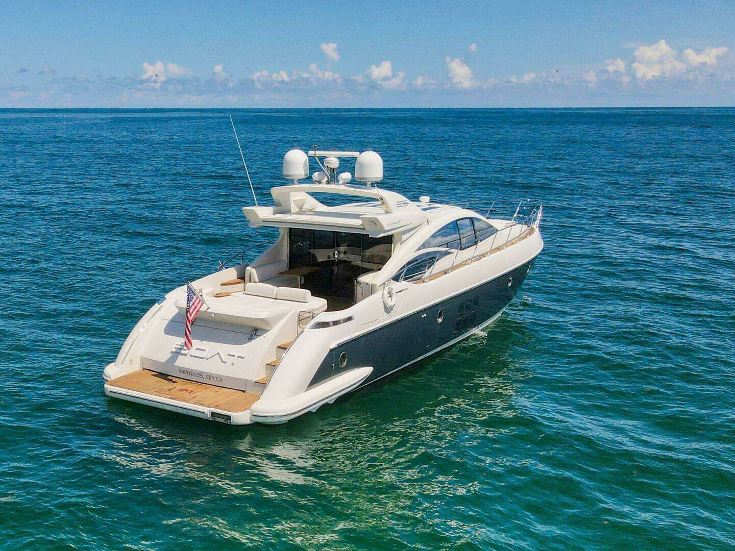 2011 Azimut 68S - Image 27