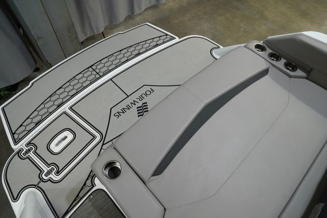 2023 Four Winns HD5 - 23