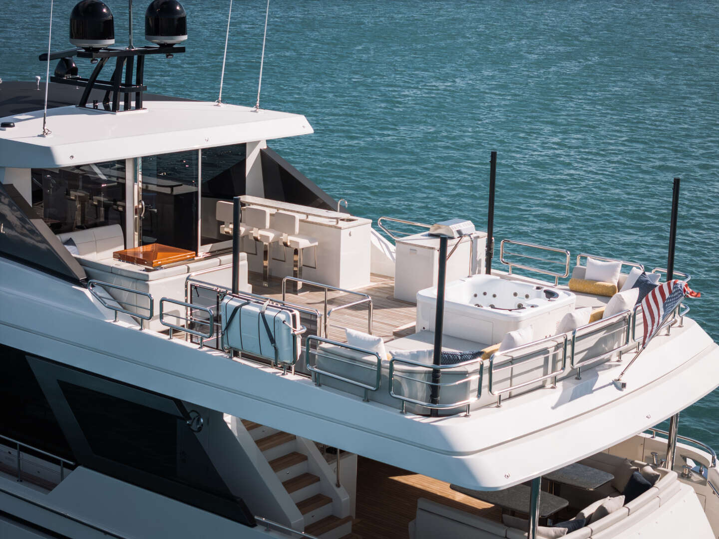 2024 Ocean Alexander 32L - Image 14