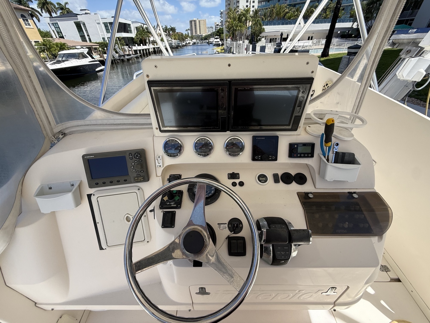2001 Intrepid — - Image 10