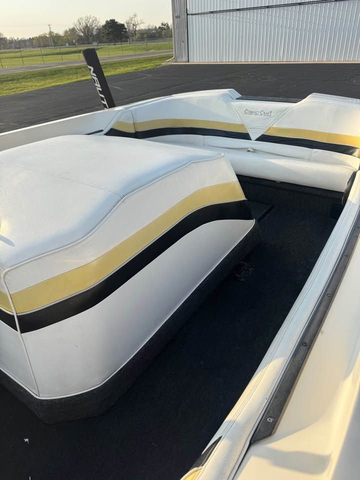 1990 Correct Craft Ski Nautique - 8
