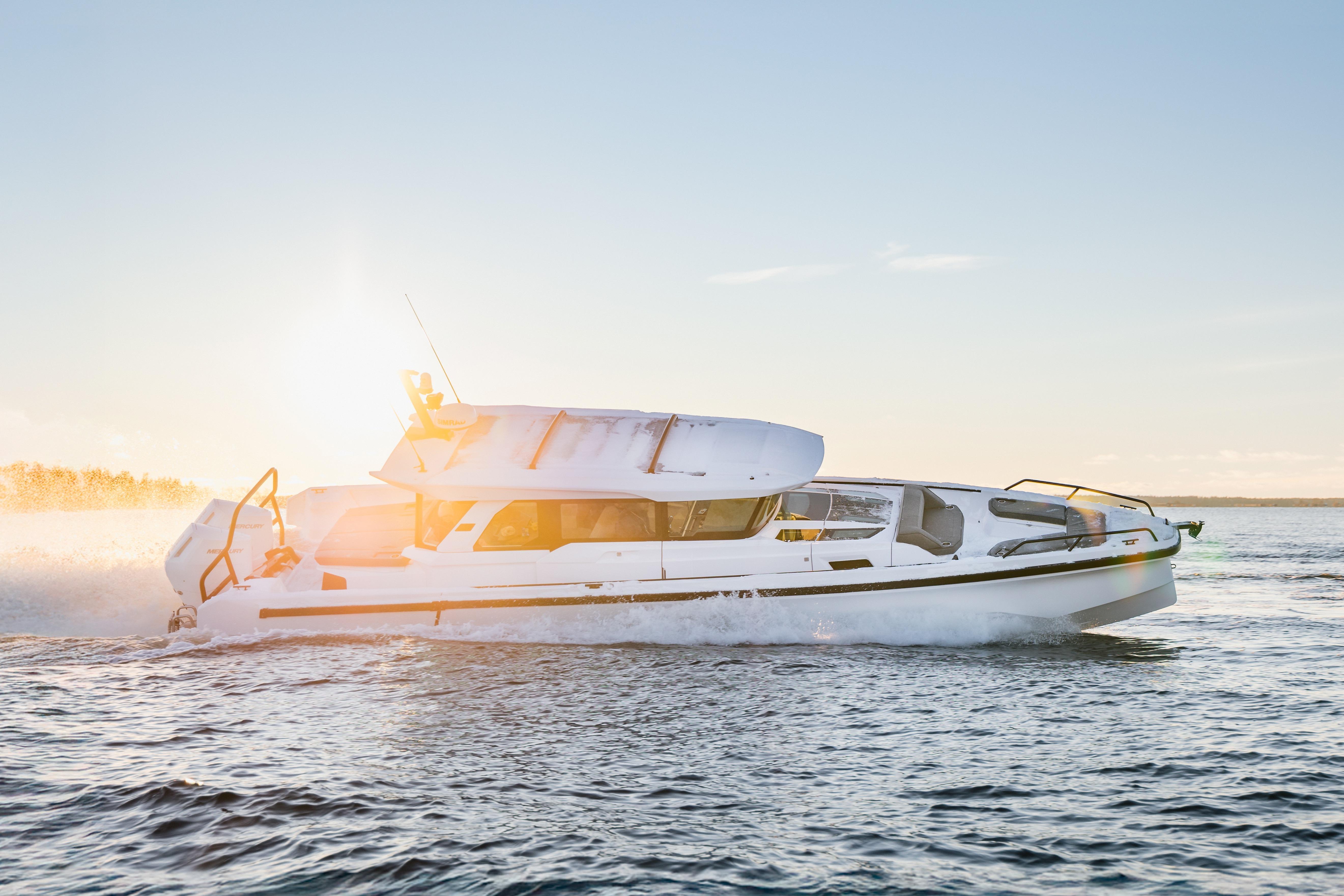 2026 Axopar 38 Cross Cabin