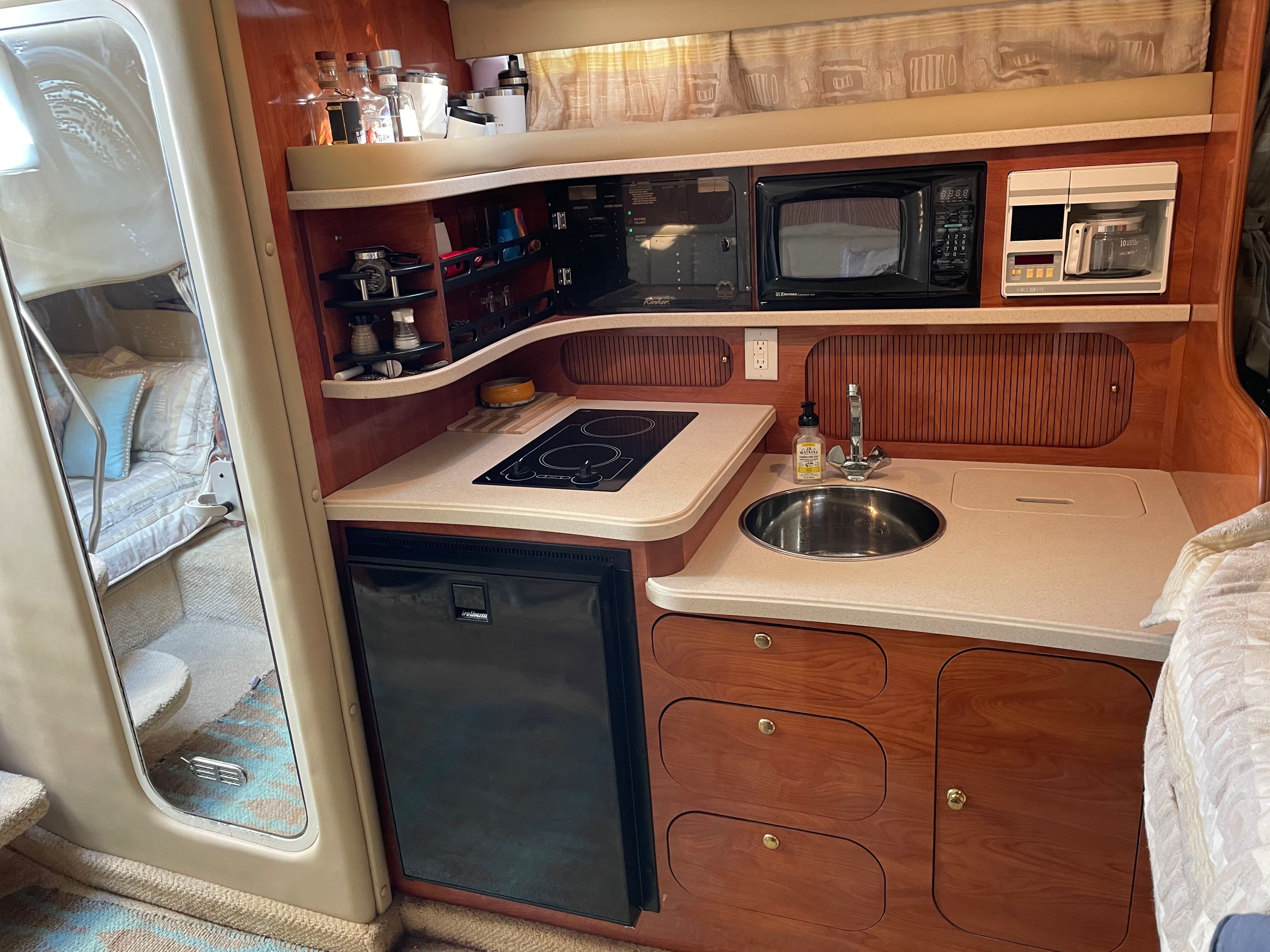 2003 Rinker Fiesta Vee 342 - 29