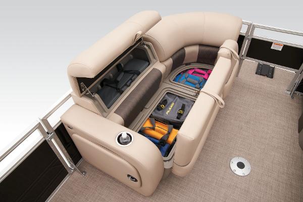 2025 Sun Tracker SportFish 22 DLX - 38