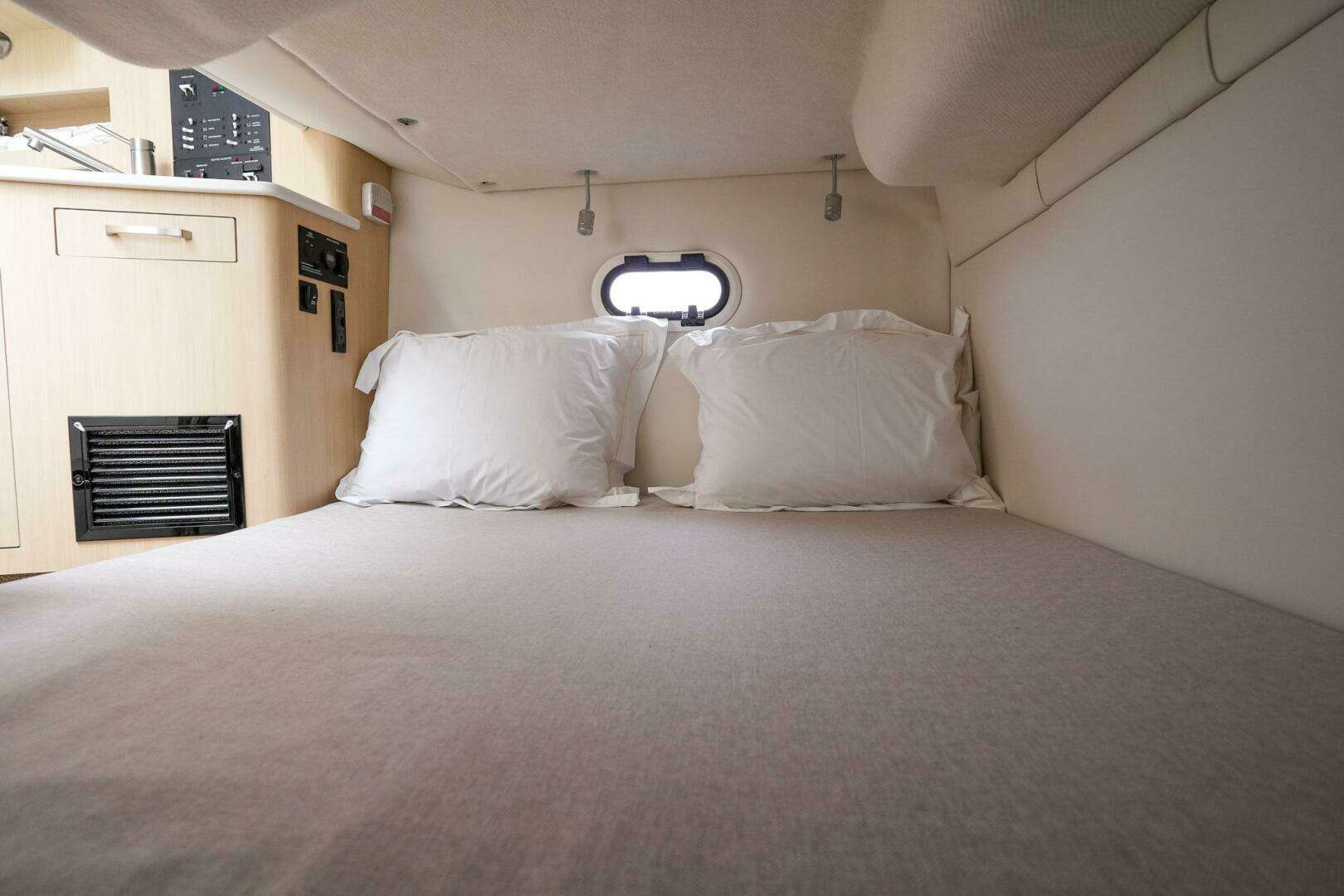 2026 Regal 26 XO - Image 22