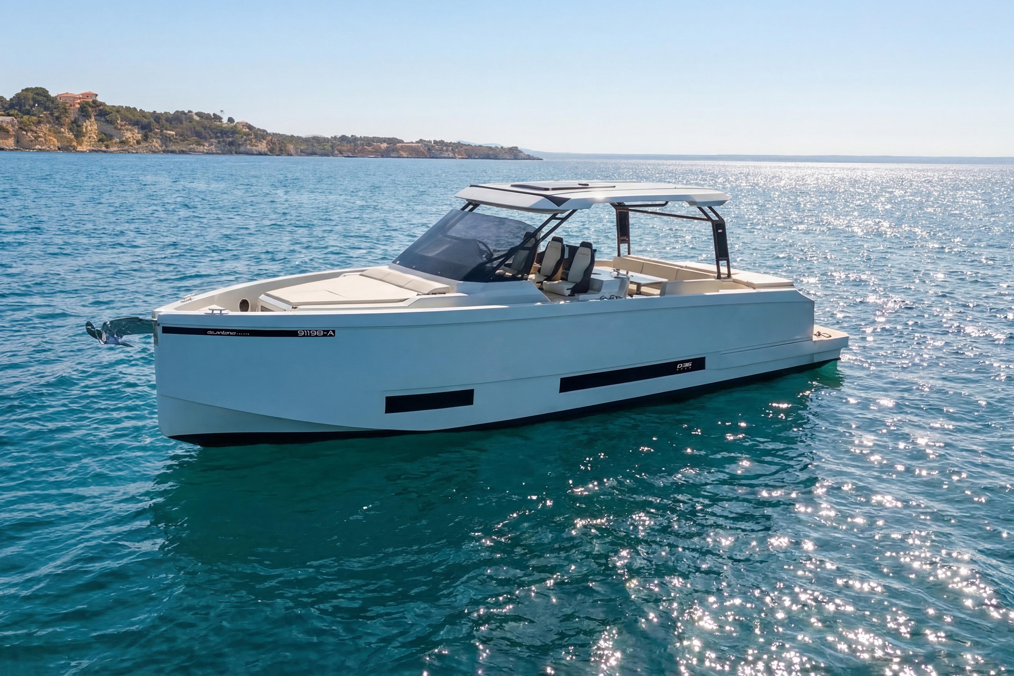 2025 De Antonio Yachts D36