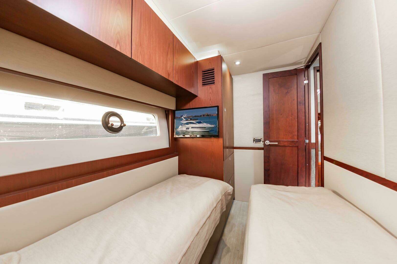 2015 Sea Ray 510 Fly - Image 48