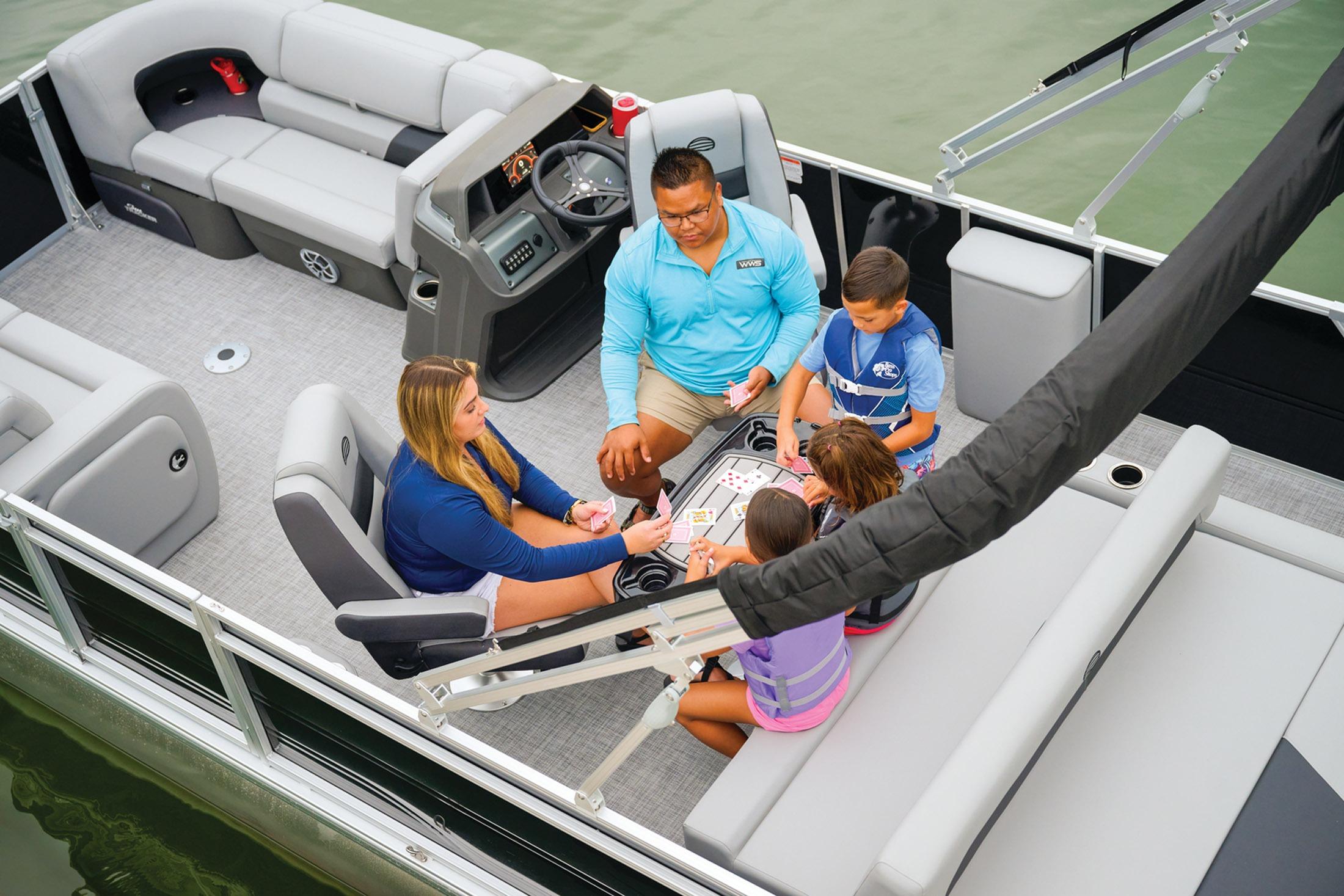 2026 Sun Tracker Party Barge 22 RF DLX - 79