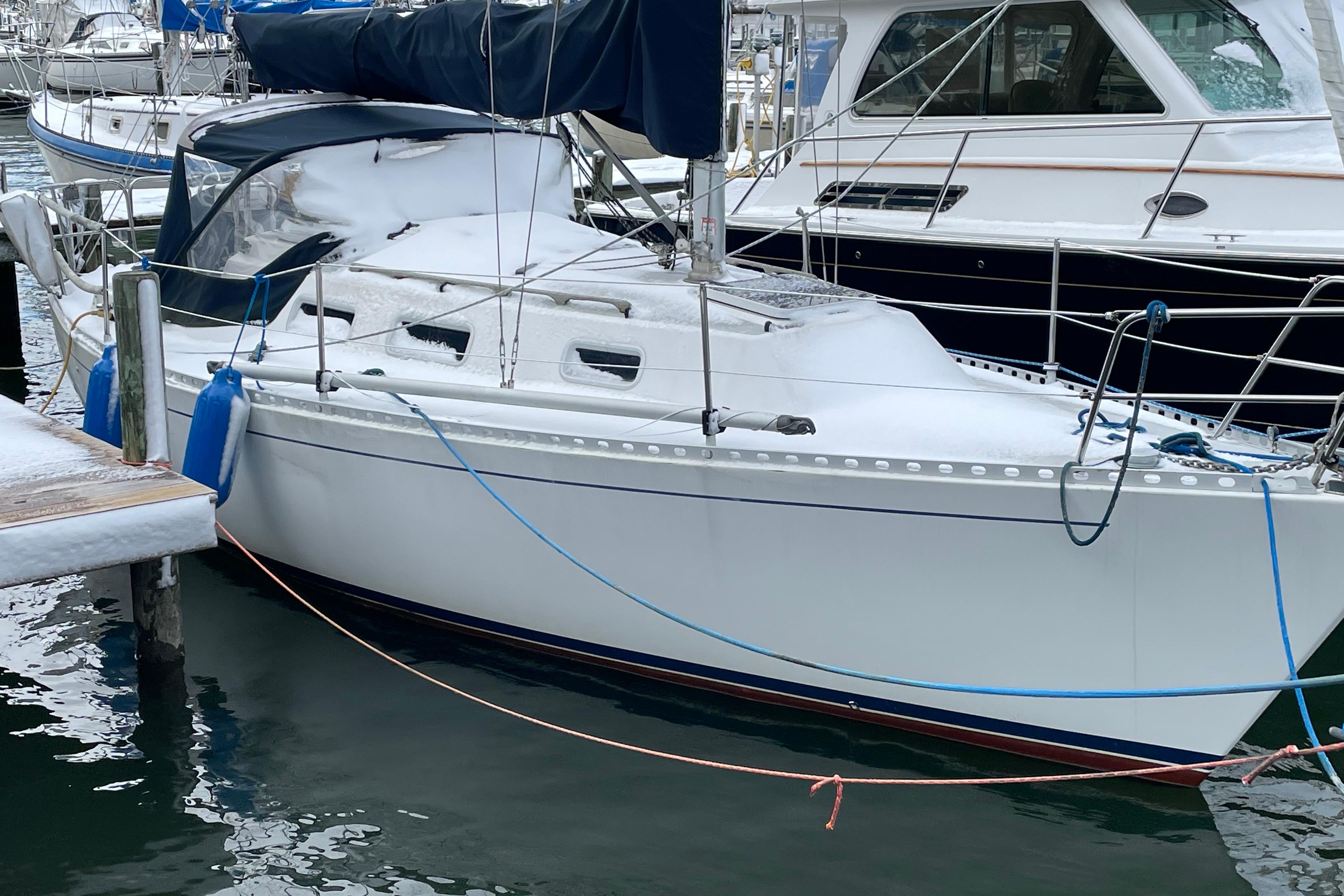 1987 J Boats J/28