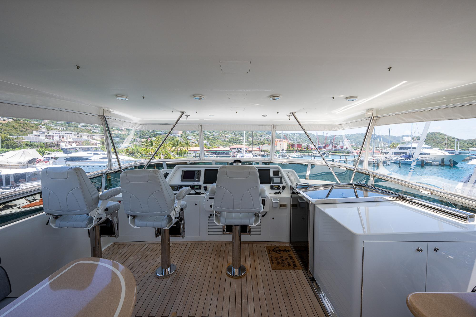 2007 Cheoy Lee Bravo Flybridge Motor Yacht - 70