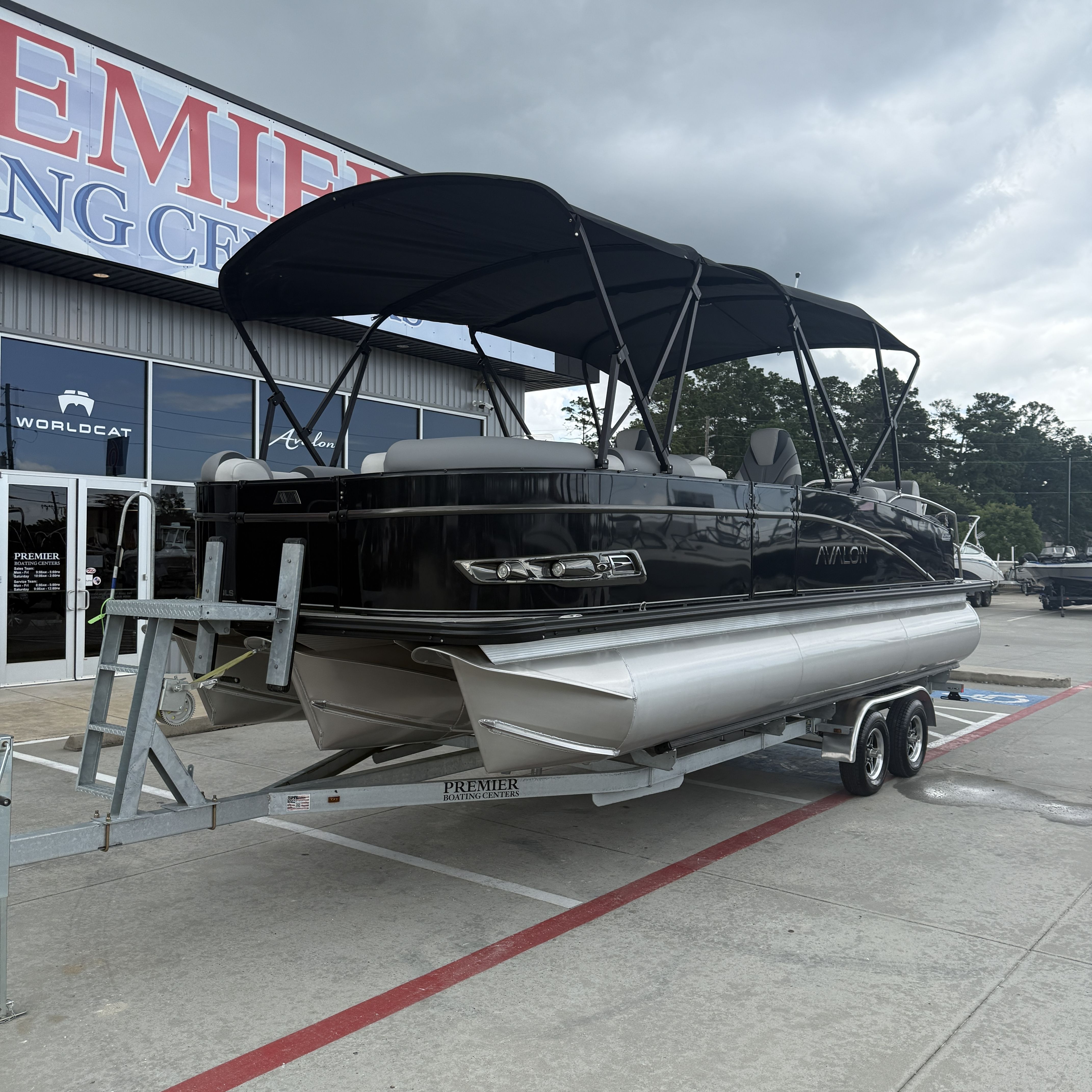 2026 Avalon Catalina Quad Lounge Shift - 23' - 3