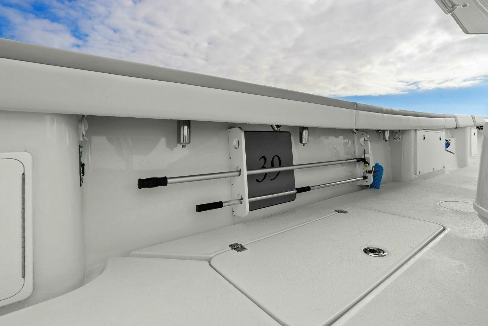 2023 Yellowfin 39 Offshore - Image 24