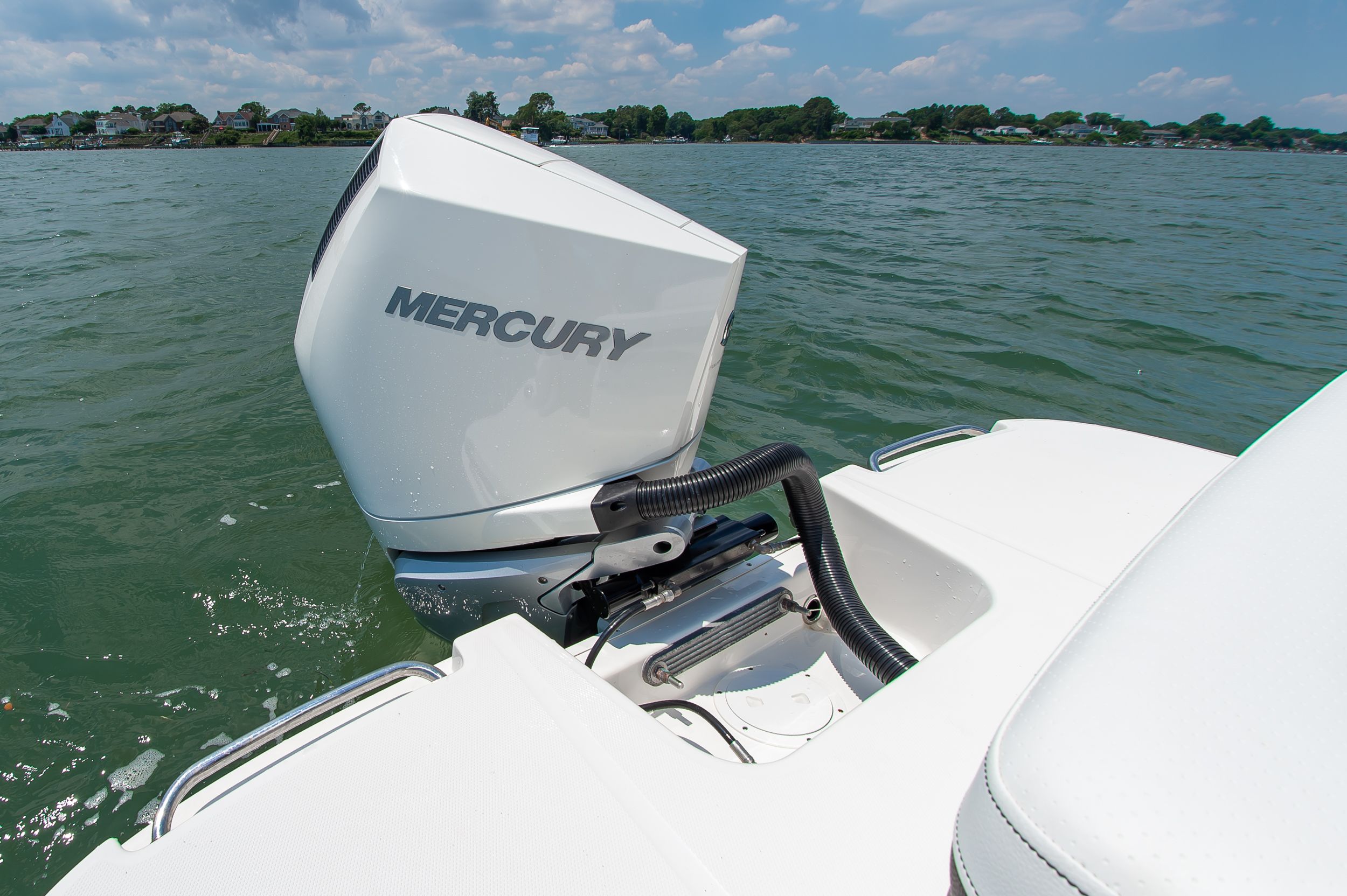 2023 Sea Ray SLX 260 - 27