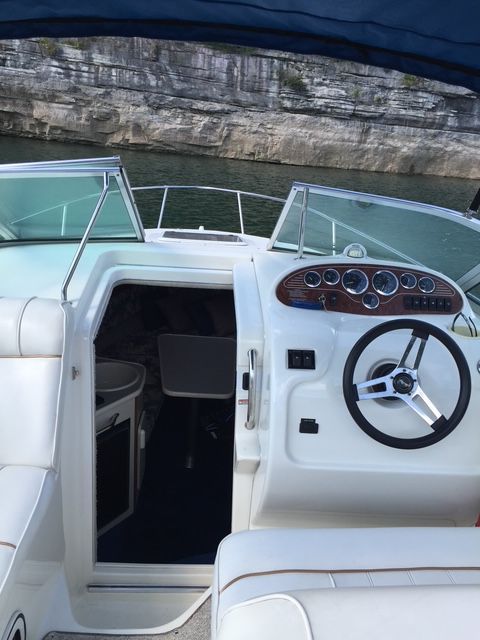 1997 Sea Ray 240 Sundancer - 10