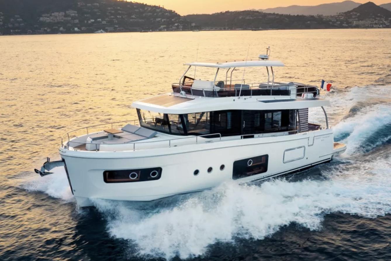2026 Beneteau Swift Trawler 54