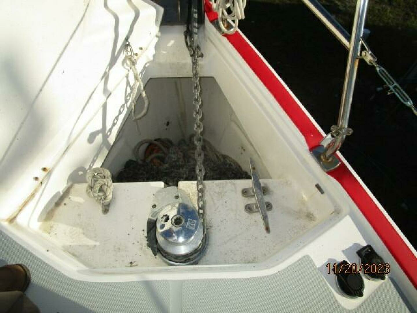 2008 Hunter H41 Deck Salon - Image 8