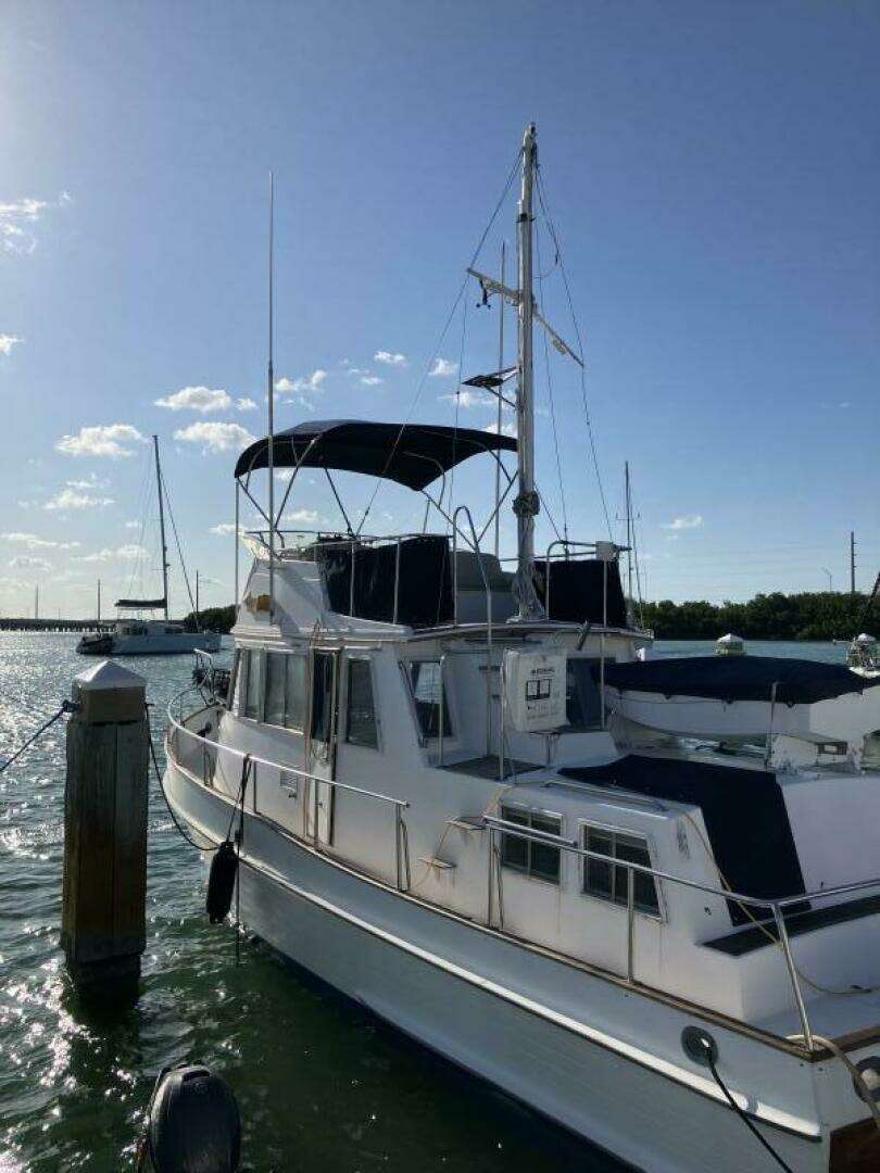 1989 Grand Banks 36 - Image 31