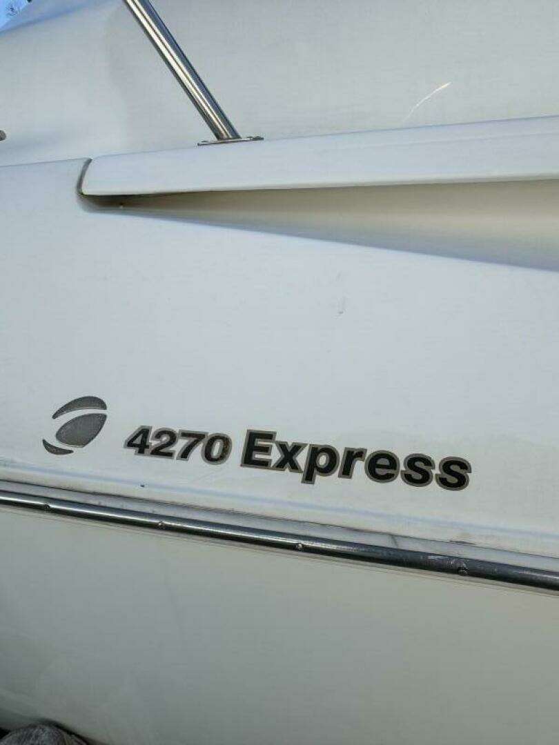 2001 Cruisers 4270 - Image 80