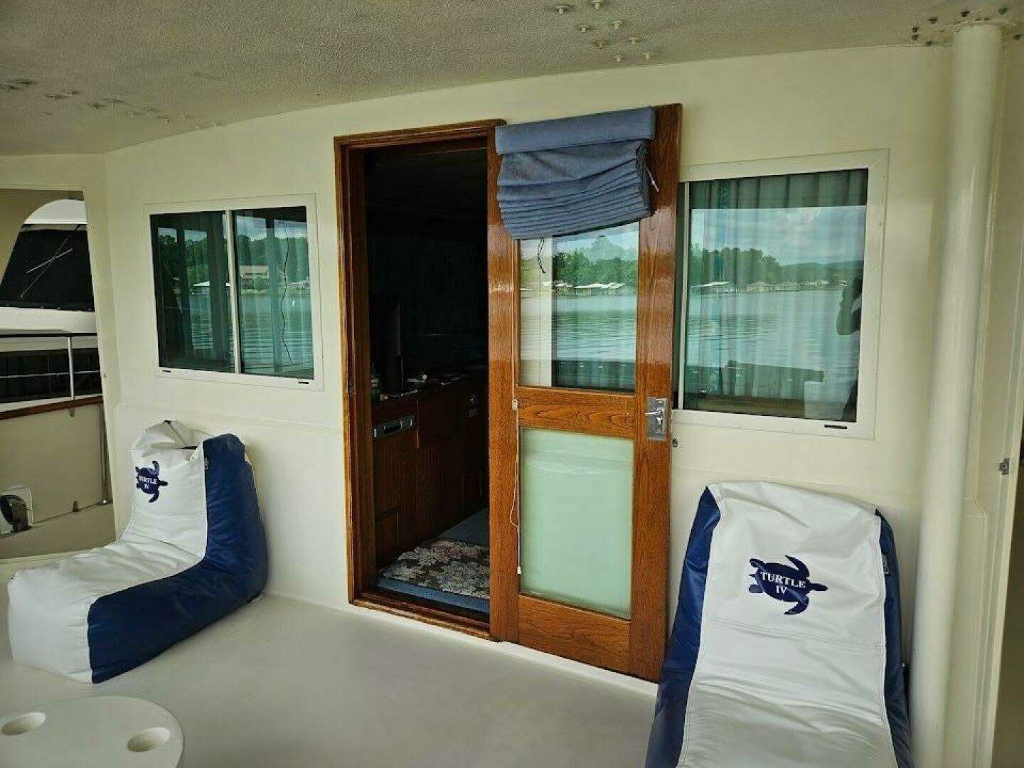 1975 Hatteras 58 LRC - Image 19