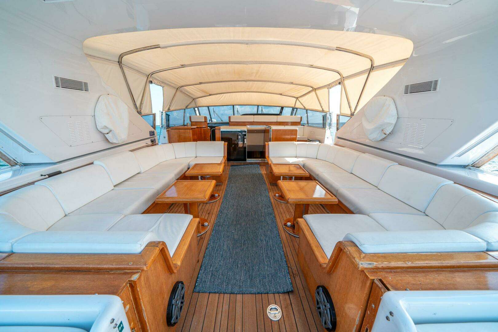 2001 Mangusta 80 - Image 18