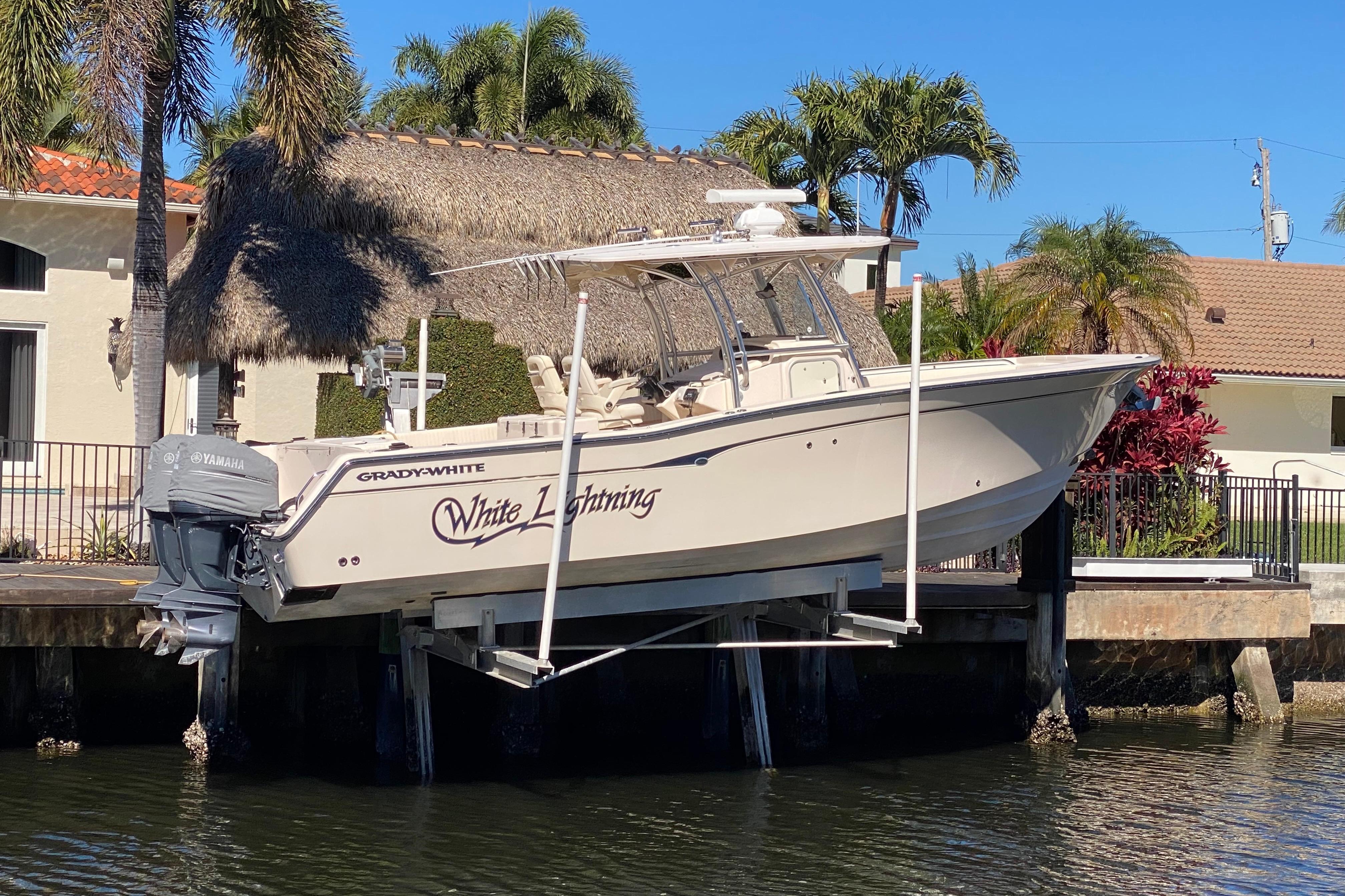 2006 Grady-White Bimini 306