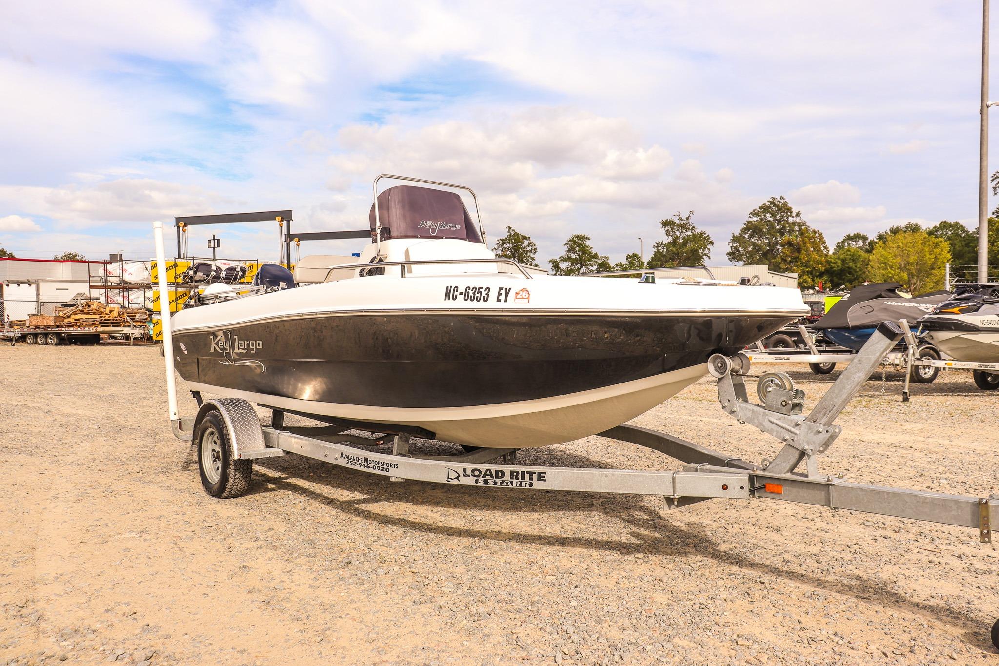 2020 Key Largo 1800 Center Console