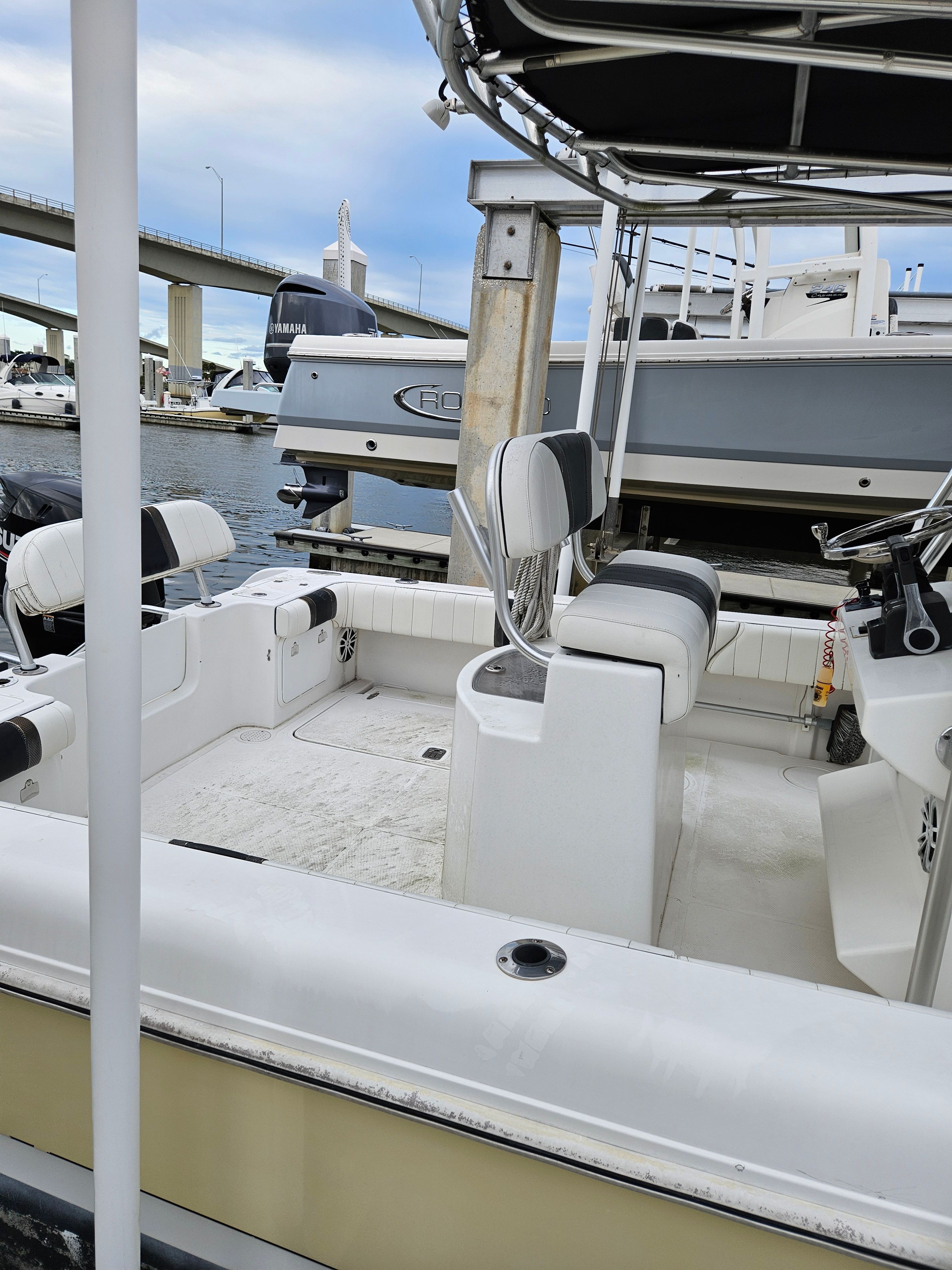 2003 World Cat EYV - 56