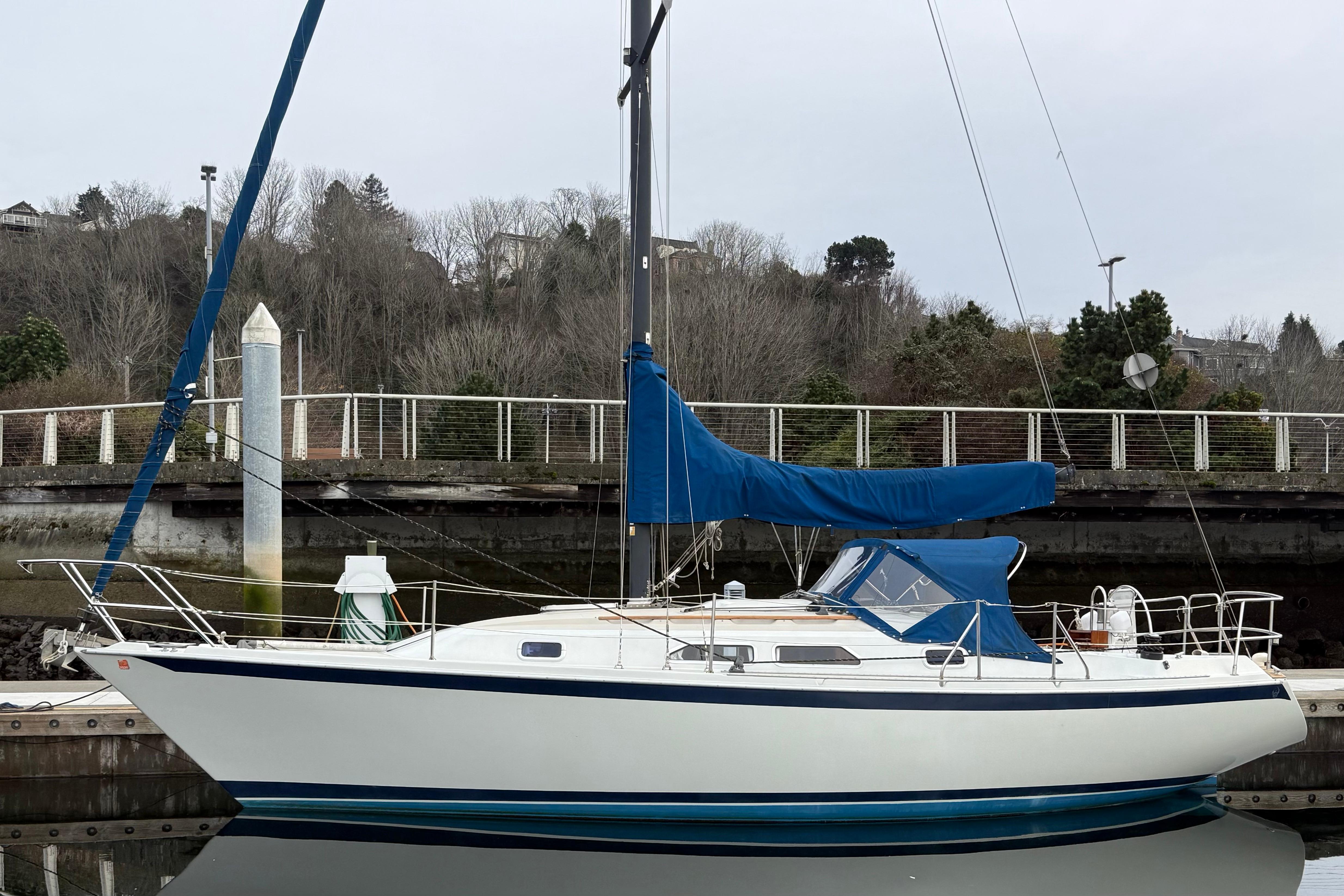 1988 Ericson 32-200