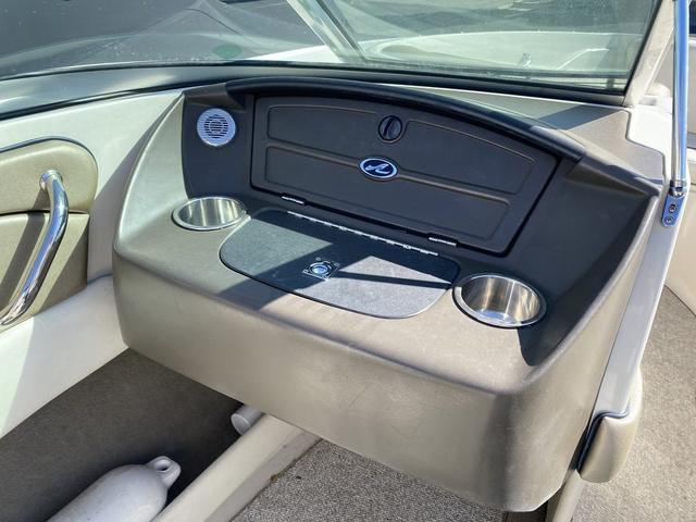 2007 Sea Ray 230 Select - 16