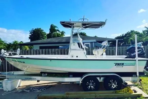 2001 Pathfinder 2200-v
