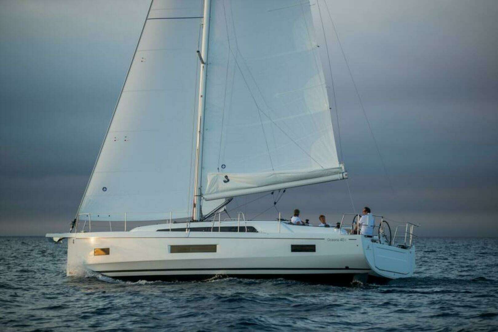 2025 Beneteau Oceanis 40.1 - Image 4