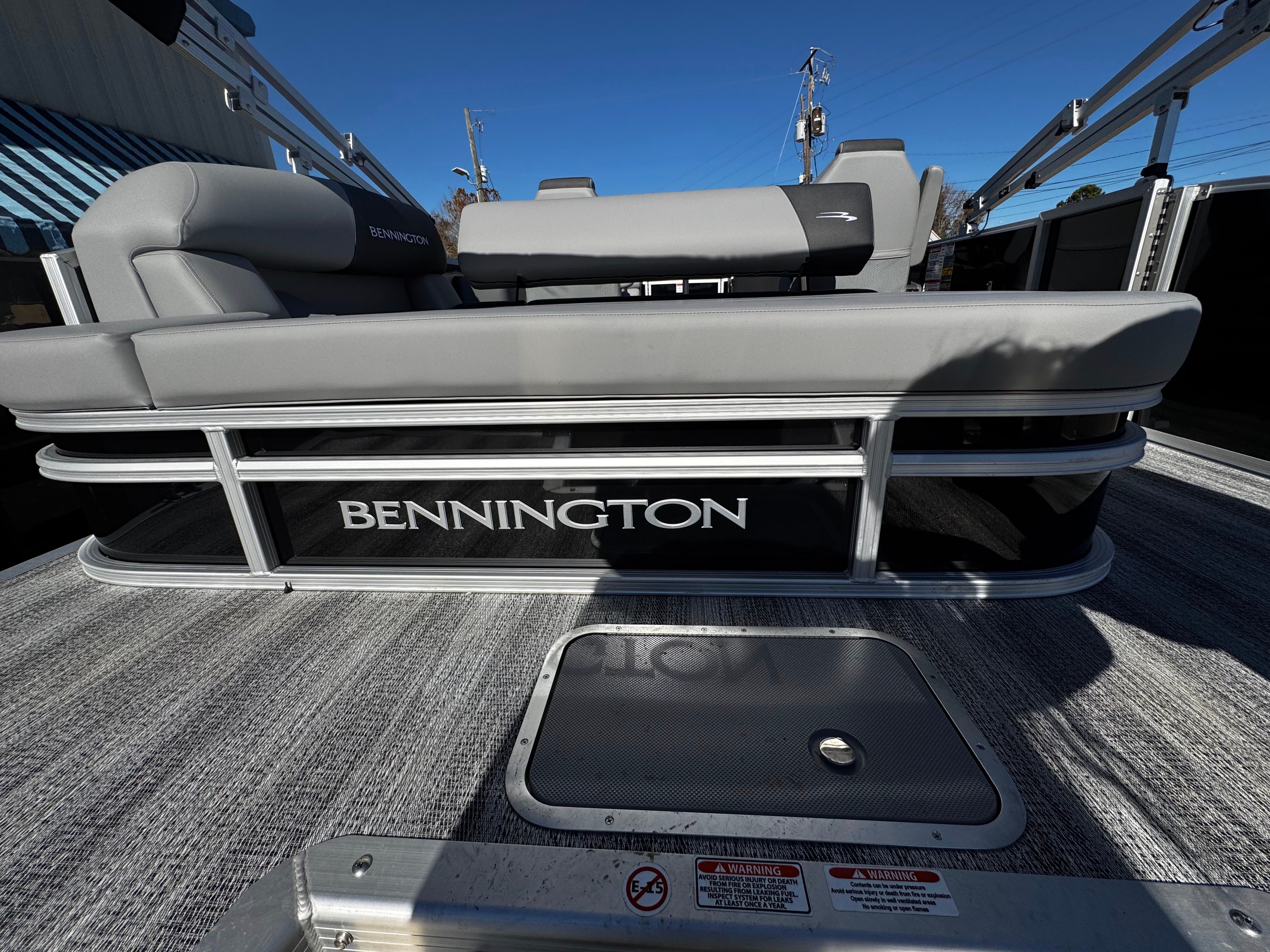 2026 Bennington 22SSBSF - 14
