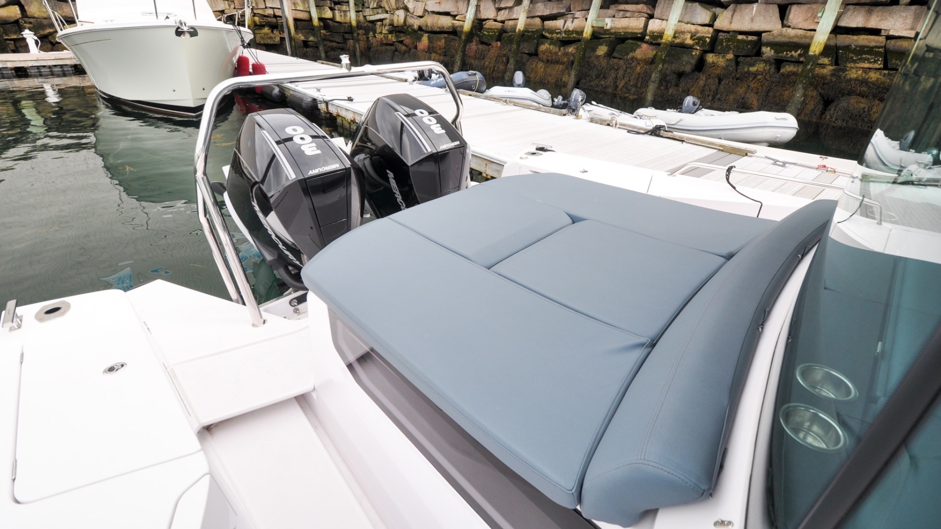 2022 Axopar 37XC - Image 14