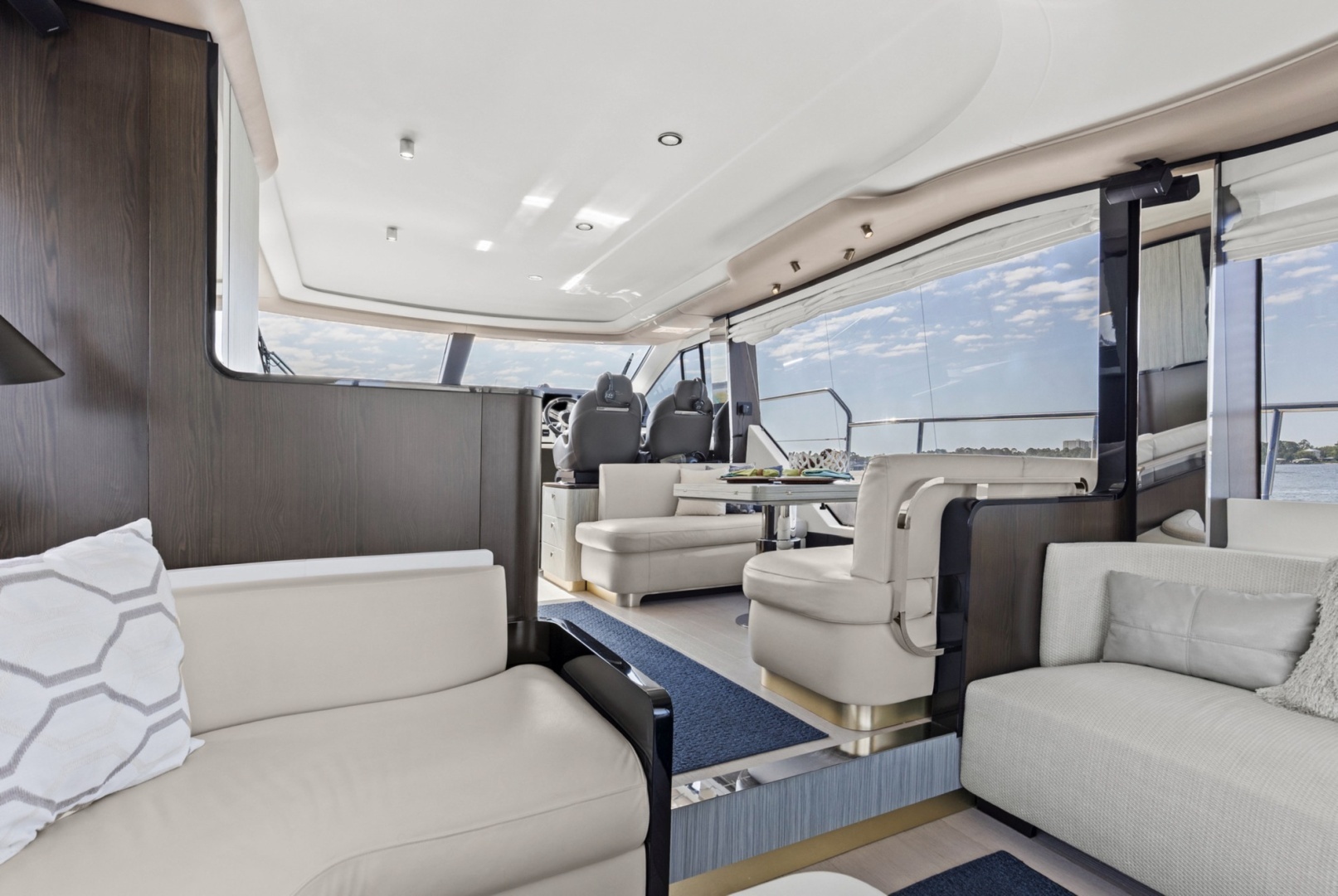 2019 Azimut 60 FLY - Image 32