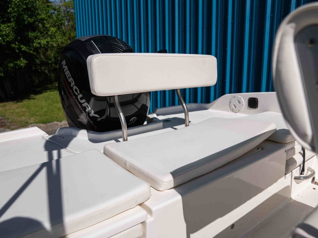 2019 Bayliner Element F21 - 17