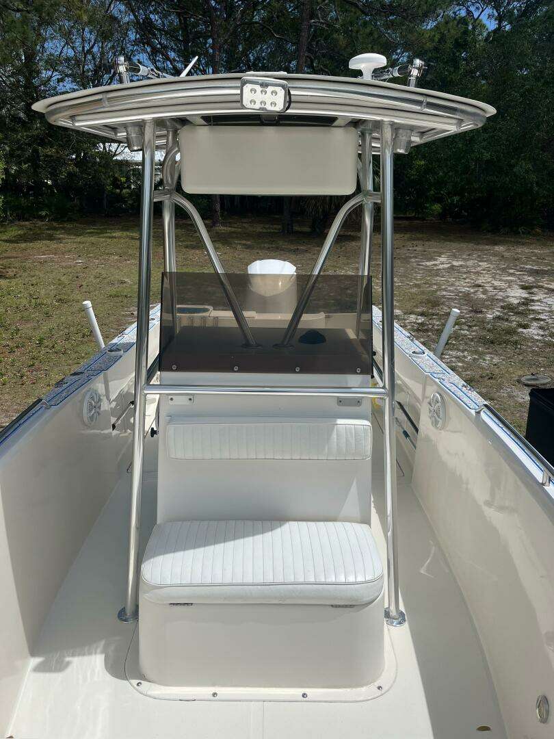 1998 Blue Fin 25 Center Console - Image 13