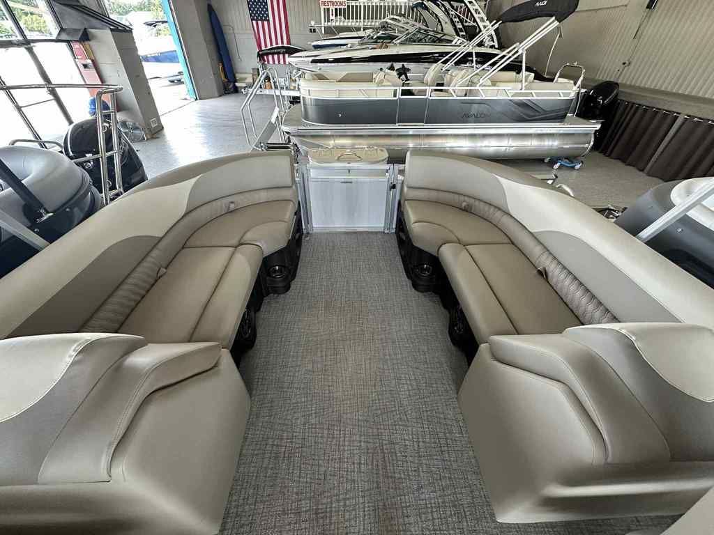 2026 Avalon LSZ Quad Lounger 23 FT - 10