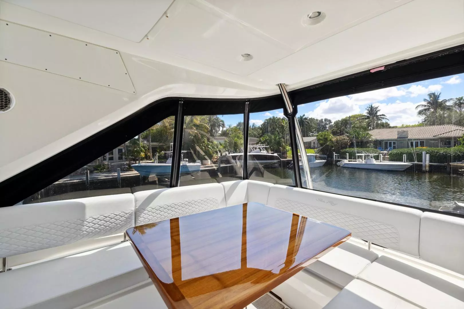 2018 Sea Ray L590 Fly - Image 22