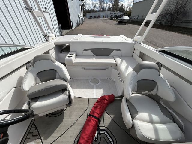 2019 Four Winns HD200 - 12