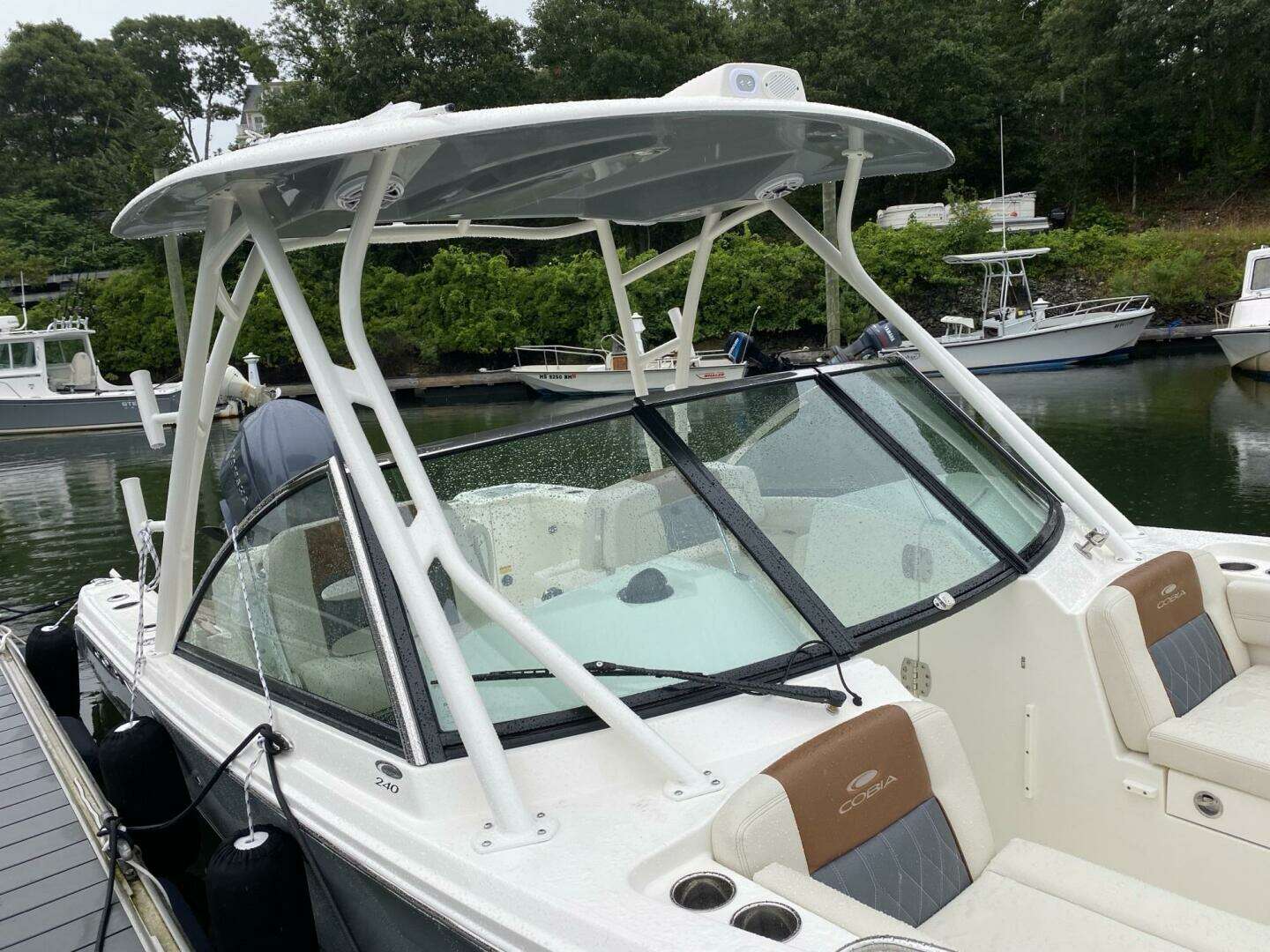 2022 Cobia 240DC - Image 6