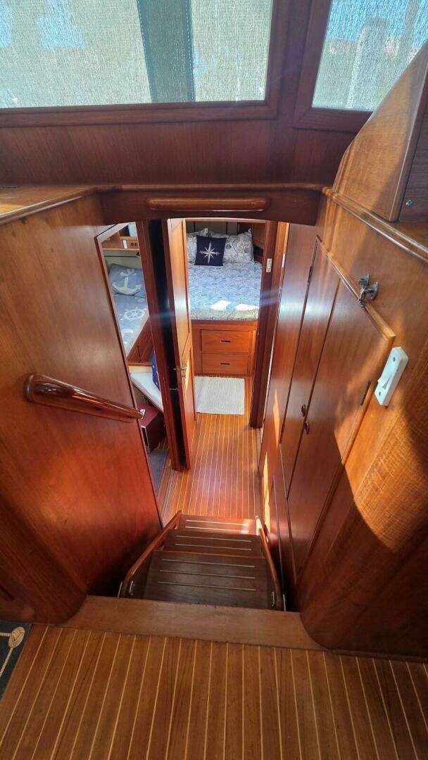 1997 Grand Banks 49 Classic - Image 44
