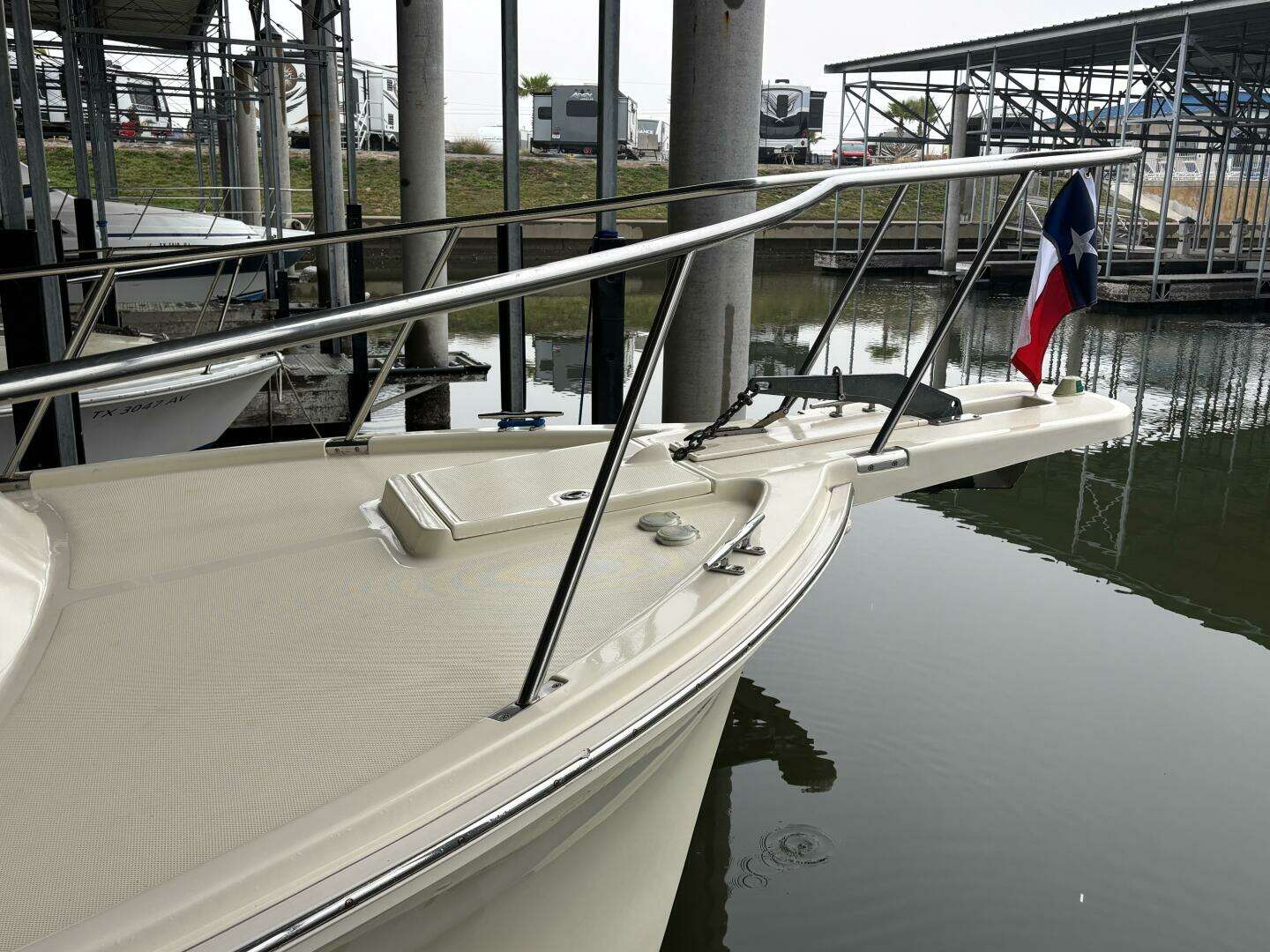 2004 Mainship Pilot 30 Rum Runner II - Image 11